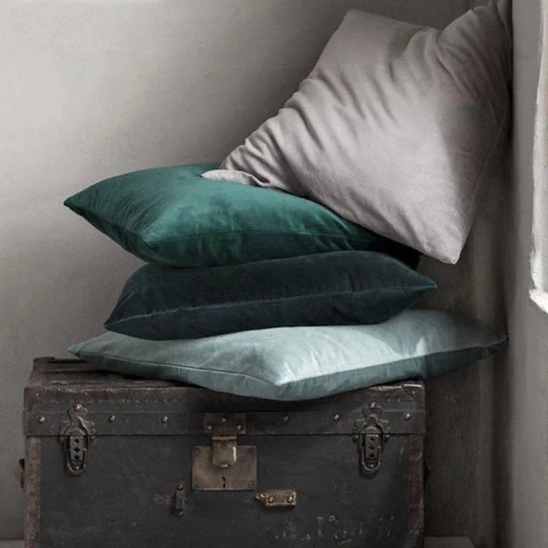 Luxurious 45*45cm Velvet Cushion Cover by Axyaa: Soft Pillowcase for Sofa & Living Room