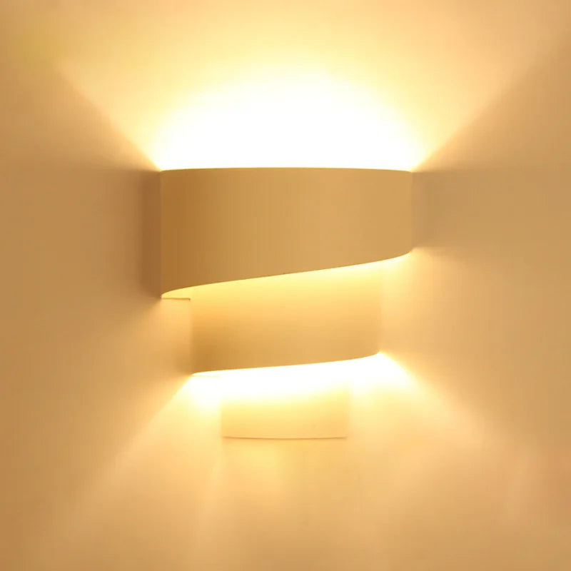 Axyaa Modern Bedroom Bedside Wall Lights Fashionable Vanity Lighting Home AC110-240V