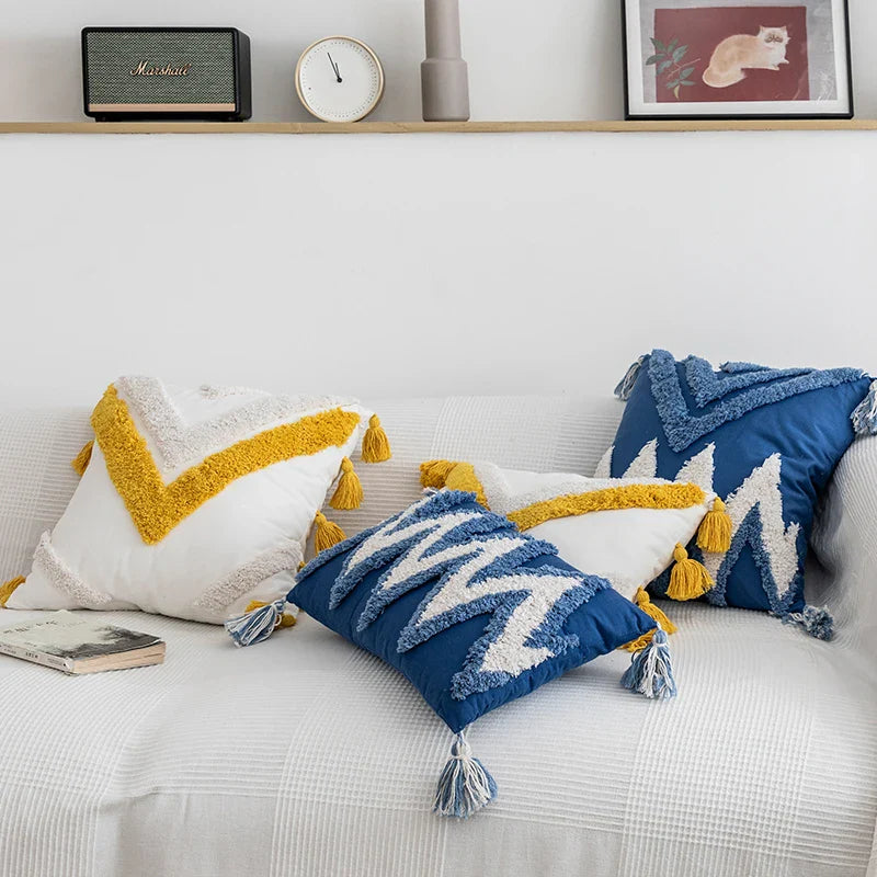 Moroccan Style Navy Blue Zigzag Pillow Cover 45x45cm Axyaa