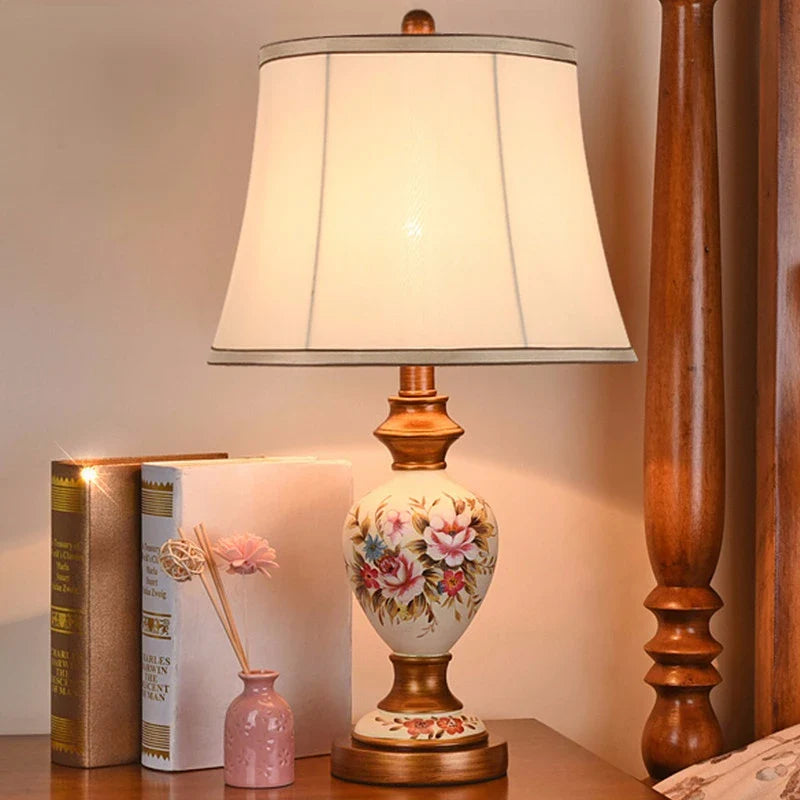 Axyaa Retro Resin Table Lamp - Romantic Warm Bedroom Decor