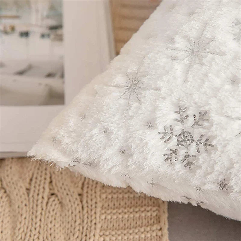 Axyaa Christmas Pillow: 18x18 Nordic Home Decorative Plush Cushion