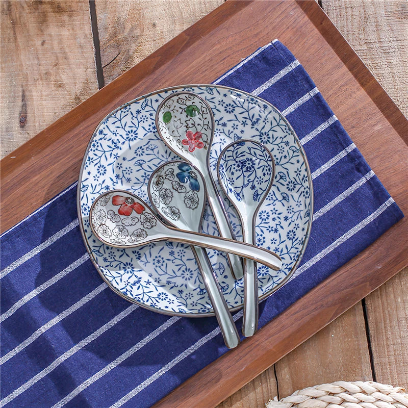 Axya Hand-painted Floral Ceramic Spoon, 16.5*5cm, Japanese Retro Style