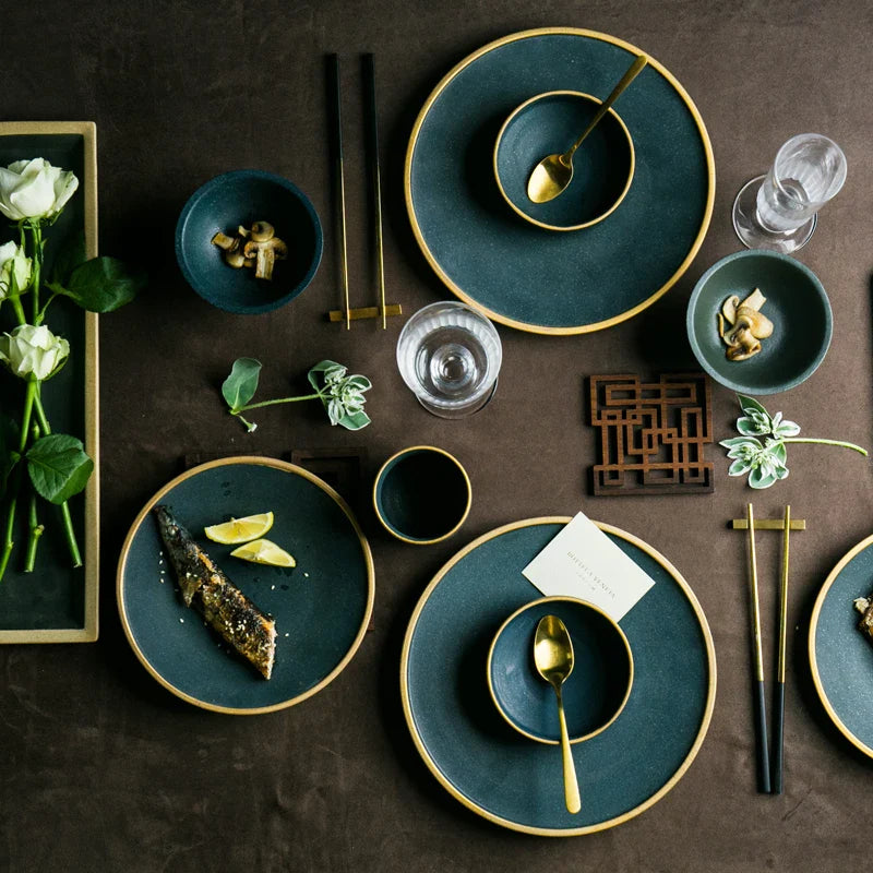 Axya Gold-rimmed Ceramic Dinner Plate for High-end Dining