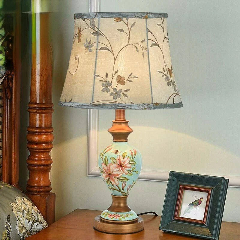 Axyaa Retro Resin Table Lamp - Romantic Warm Bedroom Decor