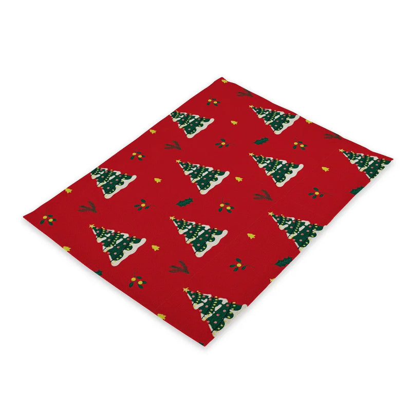 Axyaa Christmas Table Set: Placemats, Napkins, Coasters, Kitchen Cloth.