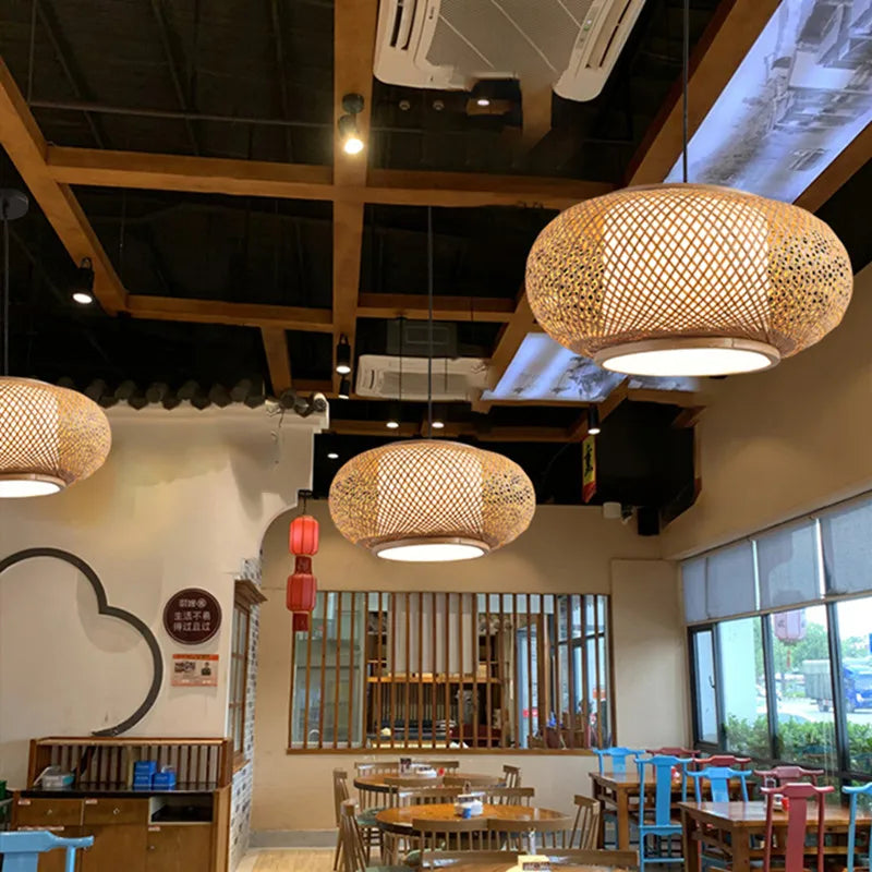 Axyaa Woven Vine Pendant Light: Simple E27 Bamboo Lamp for Home and Hospitality
