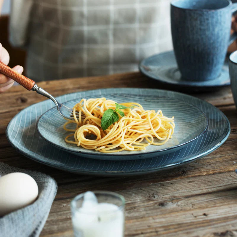 Axya Ceramic Dinner Plates Set - Porcelain Nordic Dinnerware for Snacks and Meals