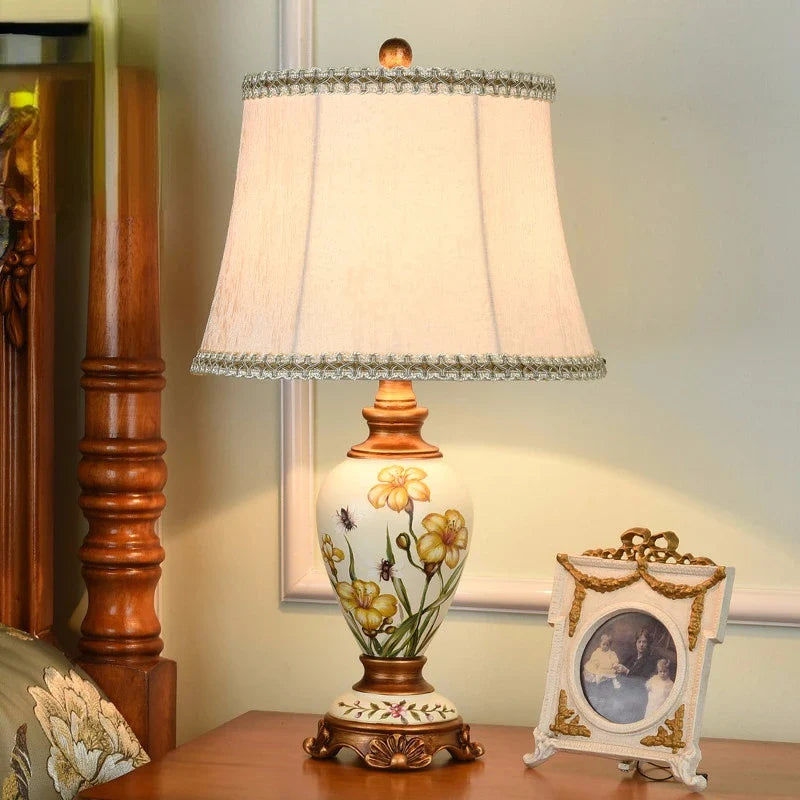 Axyaa Retro Resin Table Lamp - Romantic Warm Bedroom Decor