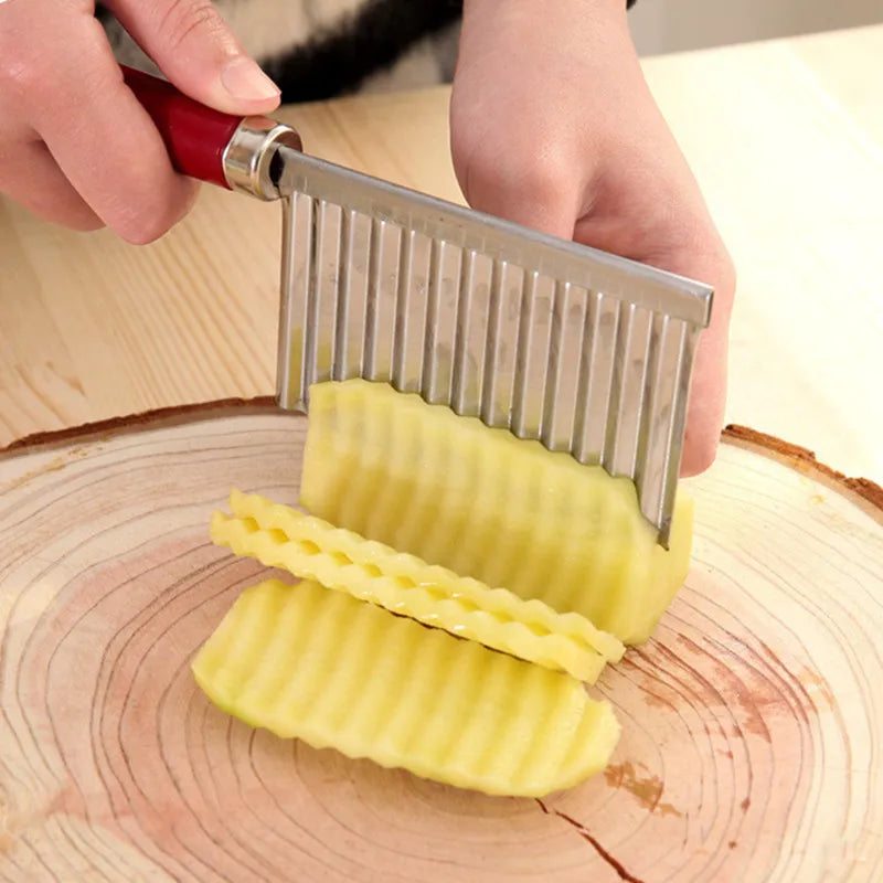 Axyaa Stainless Steel Wavy Cutter for Chips, Veggies, and Fruits