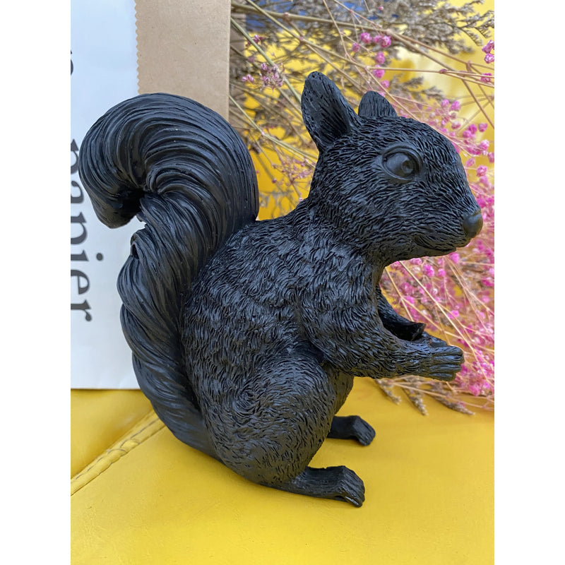 Axyaa Squirrel Night Lamp: Nordic Cute Animal Kids Room Decor