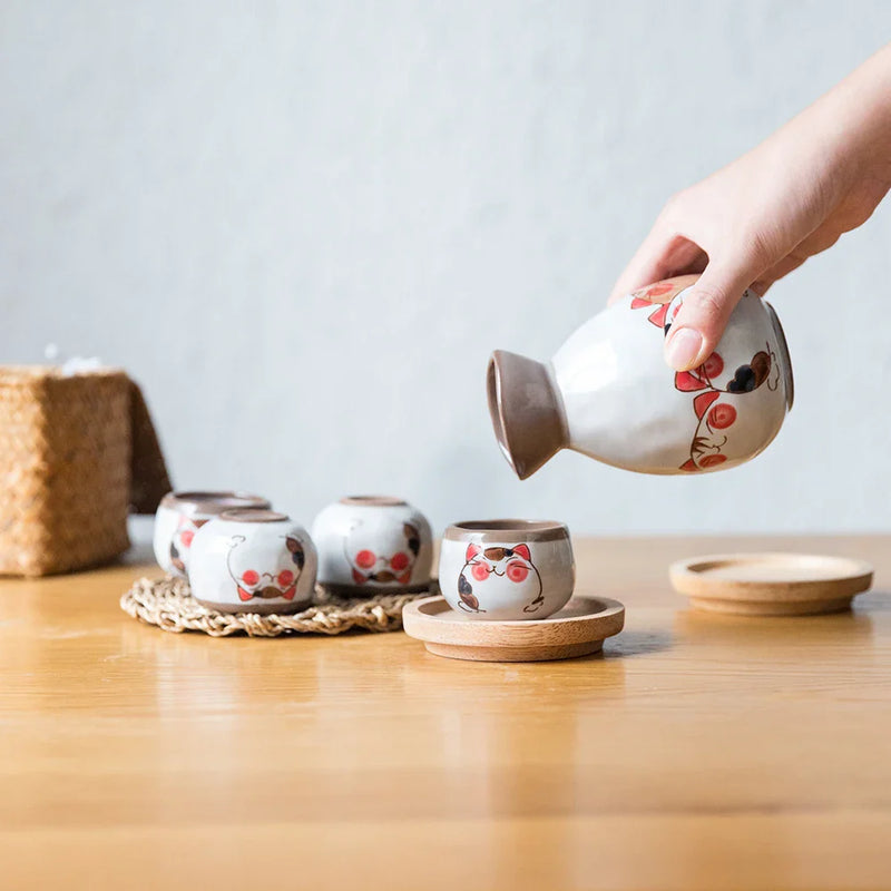Axya Japanese Fortune Cat Ceramic Sake Cup Set