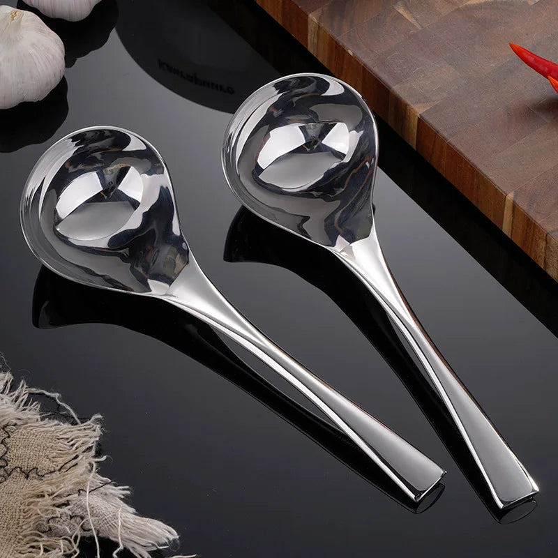 Axyaa Stainless Steel Long Handle Skimmer Spoon for Kitchen Colander and Sifter