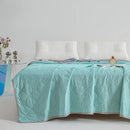 Axyaa Floral Print Lightweight Summer Quilt with Ultra-Fine Fiber Filling