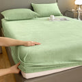 Axyaa Plush Velvet Fitted Sheet Set 3-Piece - High Quality Soft Mattress Cover & Pillowcase
