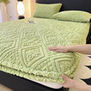 Luxurious Axyaa Fleece Jacquard Geometric Bed Sheet for Single/Double Mattress