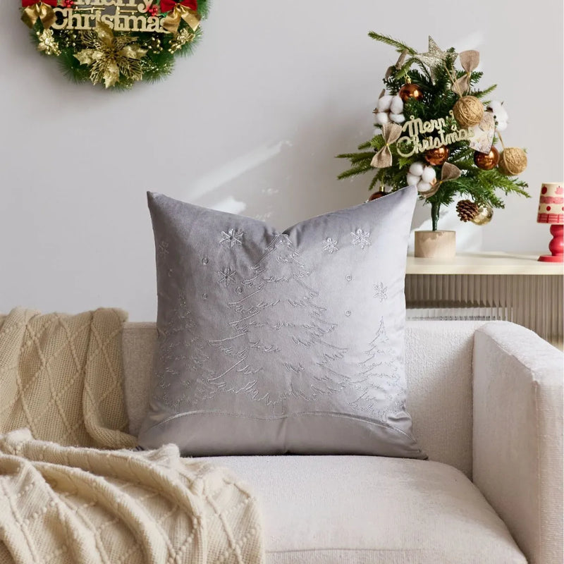 Axyaa Christmas Tree Pillow Cover - Silver Gold Snowflake Velvet - Home Decoration - 45x45cm