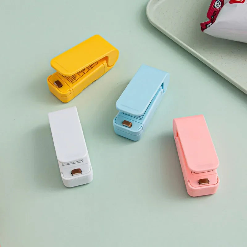 Axyaa Sealing Clip: Portable Moisture-proof Hand Press Snack Sealer