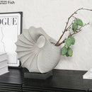 Axyaa Conch Vase Resin Floral Decor for Aesthetic Room Ambiance
