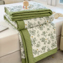 Axyaa Floral Lightweight Summer Quilt - Ultra-Fine Fiber Filling, High-Quality Fabric