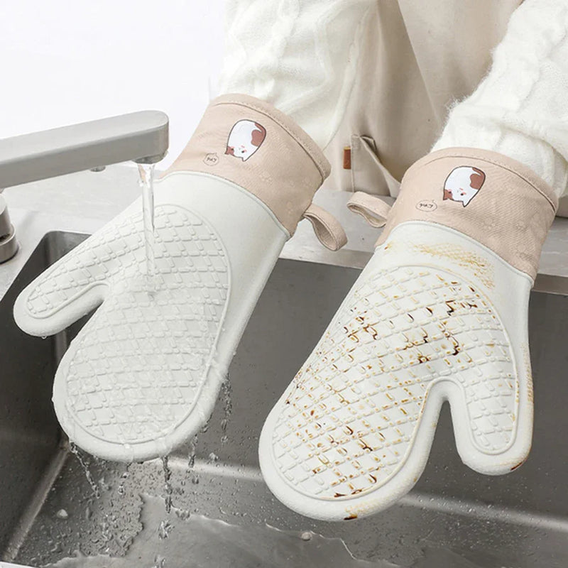 Axya Cartoon Cat Silicone Oven Gloves: Heat Resistant Kitchen Mitts