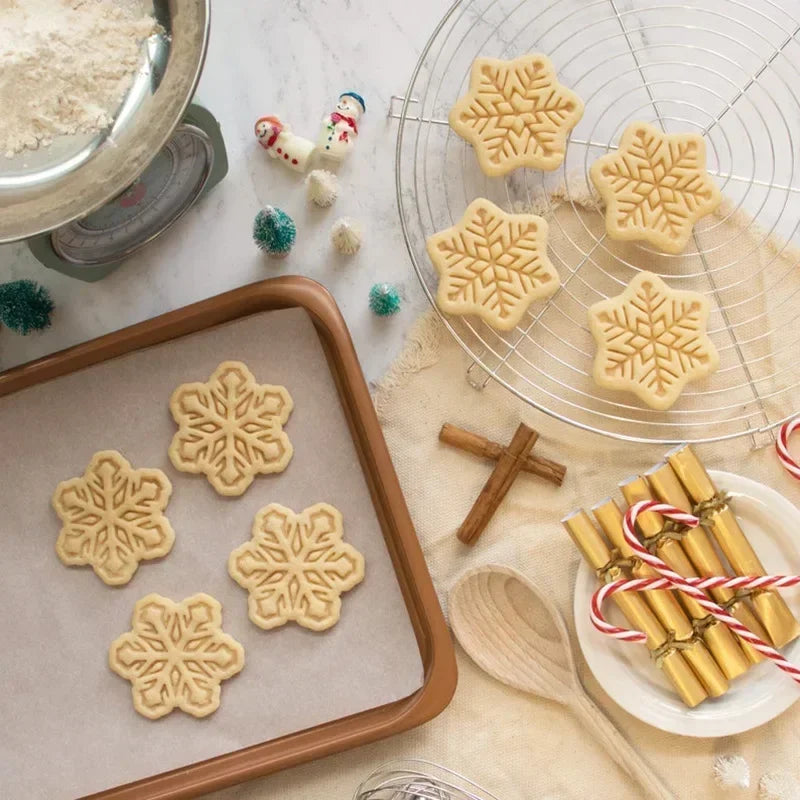 Axyaa Christmas Biscuit Moulds: Snowflake, Gingerbread Man, Santa Claus Mold, Xmas Party Embosser