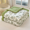 Axyaa Floral Lightweight Summer Quilt - Ultra-Fine Fiber Filling, High-Quality Fabric