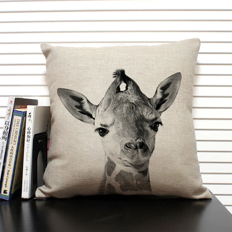 Axyaa African Animal Linen Pillow Cover 45x45cm - Lion, Elephant, Elk Portrait Decor