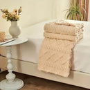 Axyaa Luxe Fleece Blanket: Ultra-Soft Plush Bed Couch Throw Cozy Flannel Air-Conditioning Blanket