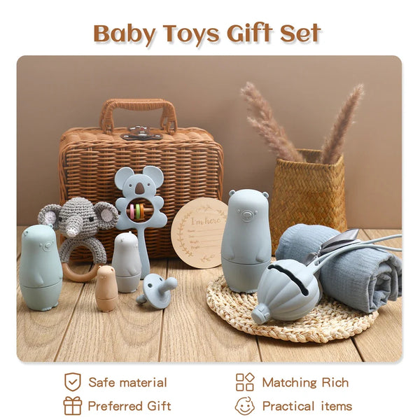 Axya Baby Montessori Set: Towel, Blanket, Bath Toys, Silicone Teether, Rattle - Newborn Gift