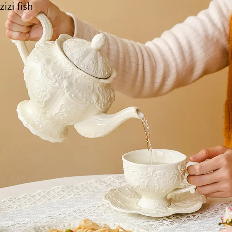Axya Ceramic Tea Set with High Leg Cake Plate & Snack Dish