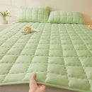 Axyaa Skin-Friendly Abraded Mattress, All Season Bed Mattress, Solid Color Grid