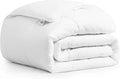 Axyaa Lightweight Cooling Comforter Blanket, Hypoallergenic Fluffy Duvet Insert, Washable Full/Queen Size