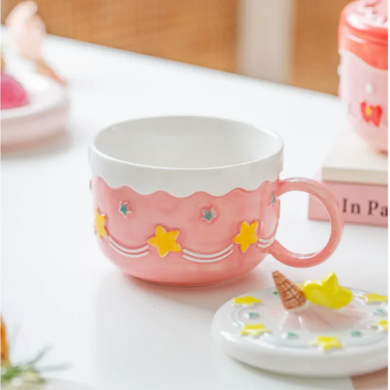Axyaa Ceramic Cake Pattern Coffee Mug with Cover and Large Capacity