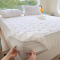 Axyaa Embroidery Floral Mattress Cover Thicken Lace Quilted Bed Cover Queen/King Sizes