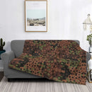Axyaa Lightweight Erbsenmuster Camo Fleece Blanket for Bedroom and Sofa