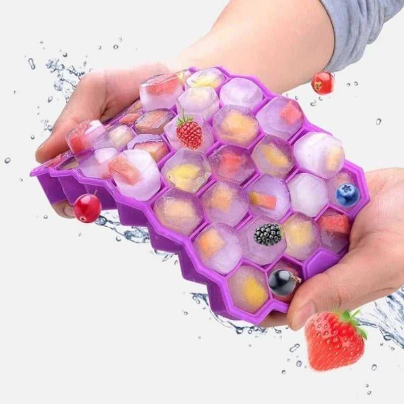 Axyaa Silicone Honeycomb Ice Mold with Lid for Cocktails & Whiskey