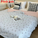 Axyaa Summer Cotton Quilt: Wrinkled Yarn Air Conditioner Thin Quilt, Machine Washable