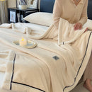 Axyaa White Knitted Velvet Throw Blanket Soft Fleece Bedspread Warm All-season Blanket