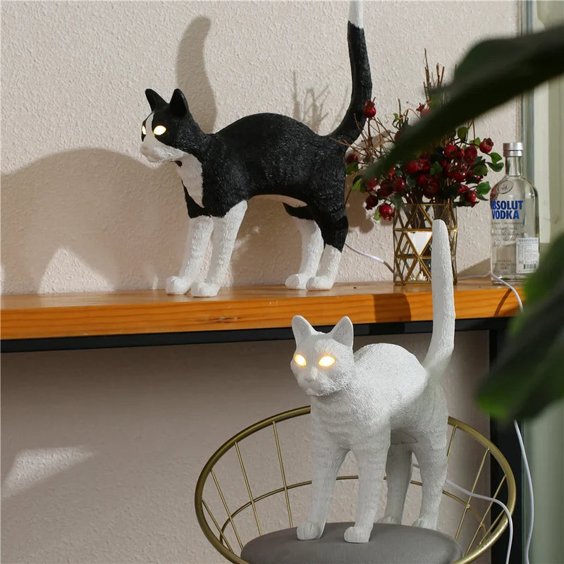 Axyaa Resin Cat Table Lamp Nordic Bedroom LED Light Fixtures Home Decor Lighting