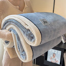 Axyaa White Knitted Velvet Throw Blanket Soft Fleece Bedspread Warm All-season Blanket