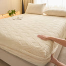 Axyaa Velvet Jacquard Fitted Mattress Protector for Single Double Beds