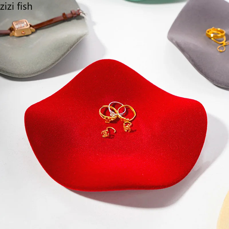 Axya Ceramic Wave Tray for Stylish Jewelry and Small Item Storage