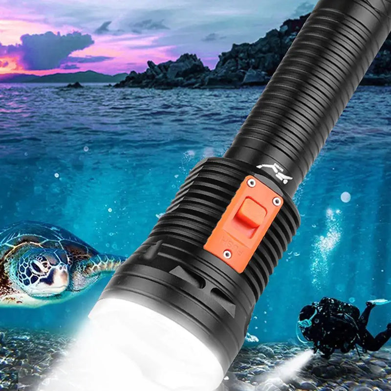 Axya XHP70 LED Diving Flashlight: Professional, Waterproof, High Brightness