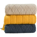 Axyaa Textile City Knitted Throw: Nordic Chunky Plaid Bedspread for Winter