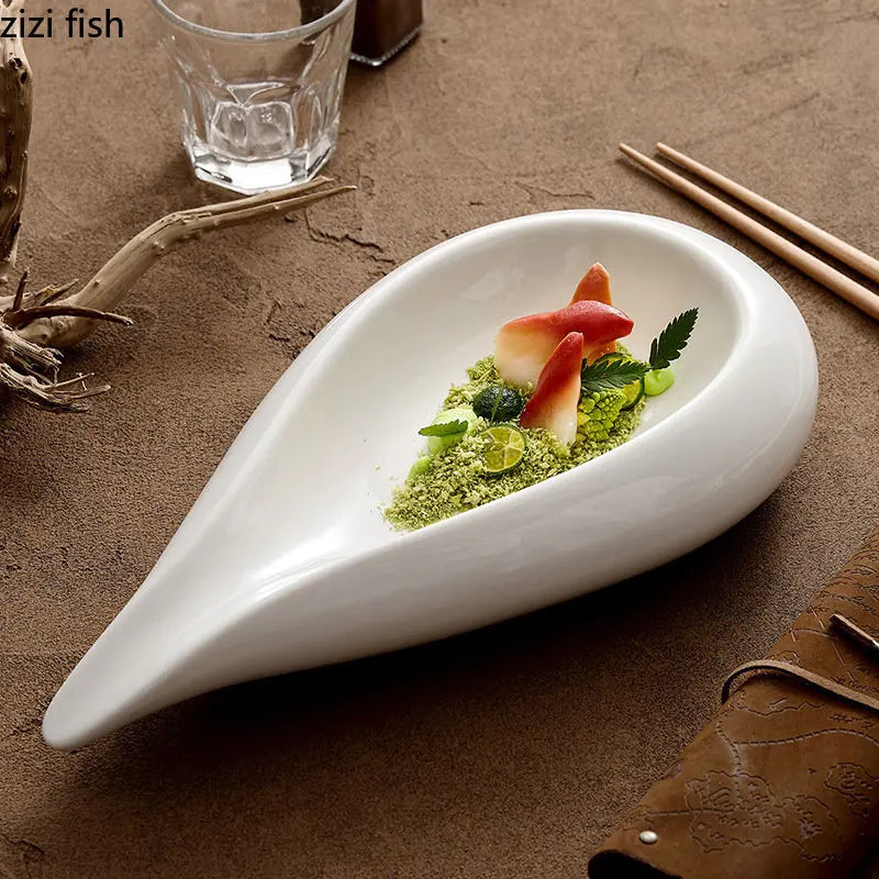 Axya Creative Irregular Ceramic Dinner Plate Set for Restaurant Specialty Tableware
