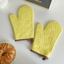 Axyaa Silicone Oven Gloves - High Temperature Resistant and Anti-Slip