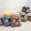 Axyaa Luxe Fleece Blanket: Ultra-Soft Plush Bed Couch Throw Cozy Flannel Air-Conditioning Blanket