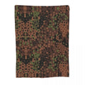 Axyaa Lightweight Erbsenmuster Camo Fleece Blanket for Bedroom and Sofa