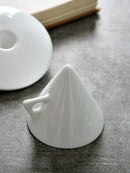 Axyaa White Pointed Cup Dish Set: Creative Bone Couple Coffee Cup Dish - Alien-inspired