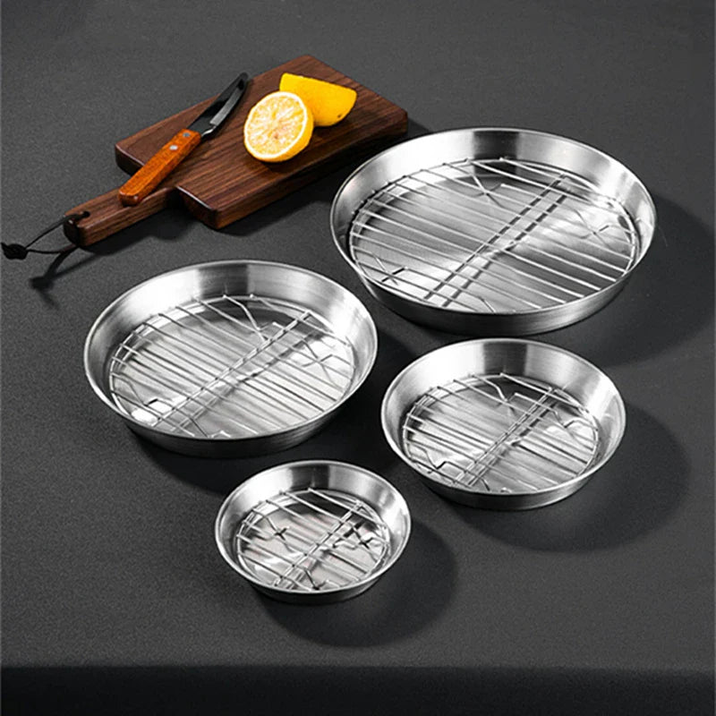 Axyaa Stainless Steel Round Baking Tray with Grid - Versatile Kitchen Baking Tools